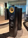 Bowers & Wilkins 804 Nautilus