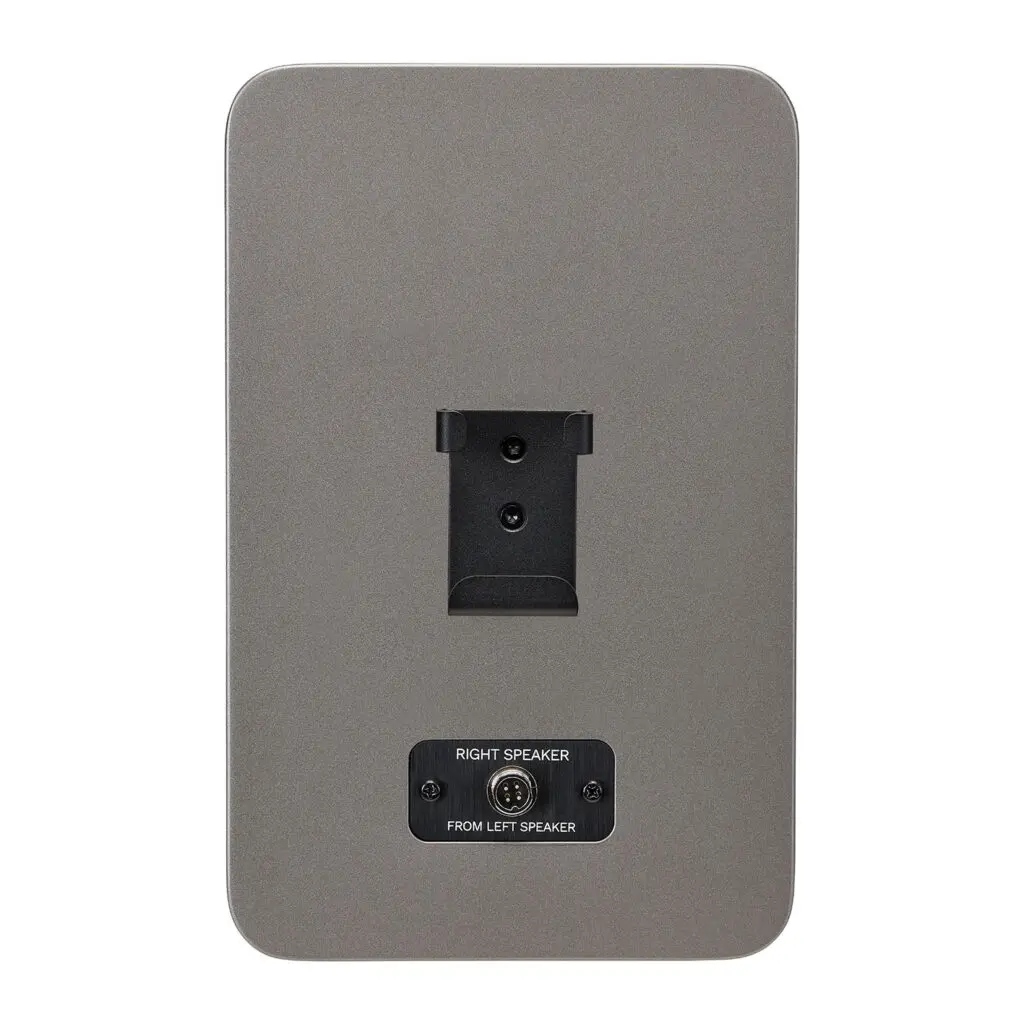 Cubitt-5-Secondary-Rear-Pearl-Titanium