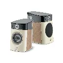 SopraN1_Light-Oak_Couple.webp