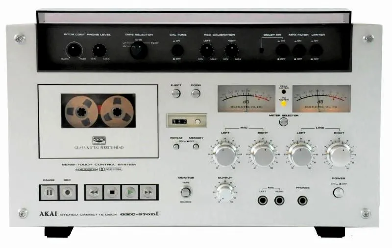 Akai 570